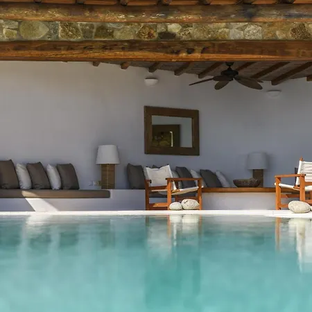 Yasmina Villa *