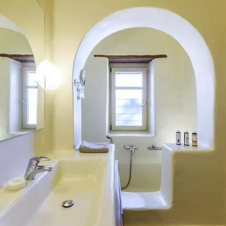 Yasmina Villa