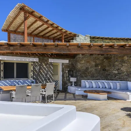 Yasmina Villa