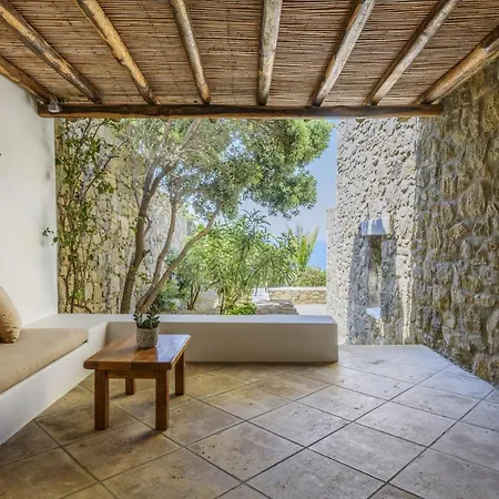 Yasmina Вилла *